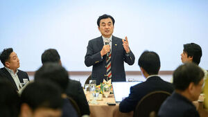 안규백 "육해공 사관학교 통합해 생도 선발&hellip;지방 이전이 원칙"