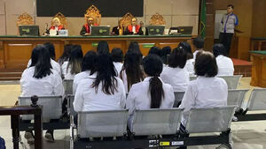 자식 팔아놓고 "납치됐다"&hellip;인구 4위 국가의 현실