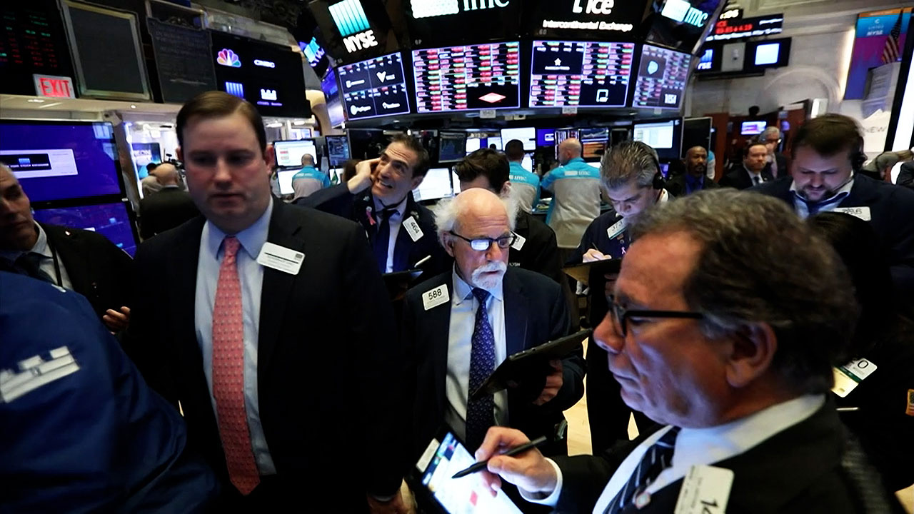 미·이란 협상 대기 속 인플레이션 우려…뉴욕증시 혼조 마감