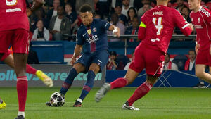 PSG 두에, 환상적 결승골&hellip;UCL 8강 1차전 승리