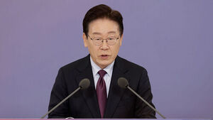 이 대통령, 완도 화재 소방관 사망에 "깊은 애도&hellip;헌신에 경의"