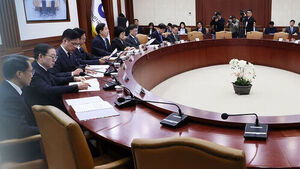 "2만원대 무제한 요금제 출시"&hellip;전방위 물가 대응