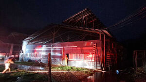 강원 횡성 양계장서 불&hellip;닭 1만여 마리 폐사