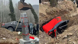 '8888' 번호판 단 벤츠가 구덩이에&hellip;장례식 논란 