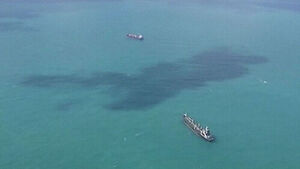 이란 "호르무즈 통과하려는 군함 강력 대응"&hellip;미국 기뢰 제거 경고