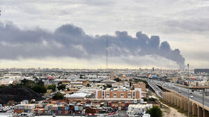 쿠웨이트 "군 핵심시설에 이란 공습&hellip;부상자 다수"&hellip;이란, 강하게 부인