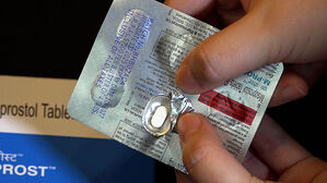 [아리]"고등학생도 사가요"..위험천만한 낙태약 거래(OK)