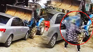 트랙터로 찍어누르고&hellip;농기구로 목 찌르곤 "억울해"