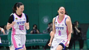 '이해란 34점 폭발' 삼성생명의 반격&hellip;하나은행과 1승 1패 균형