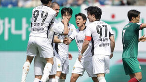 '압박의 힘' 강원, 대전 2-0으로 꺾고 2연승 신바람 '4위로 껑충'
