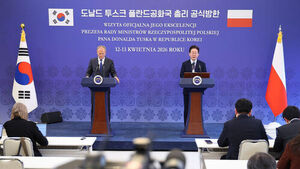 이 대통령 "중동 위기 공급망 협력"&hellip;폴란드 총리 "평화 힘 합쳐야"