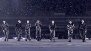 '아리랑' 따라 부른 팬들&hellip;공연장 밖에서도 '들썩'