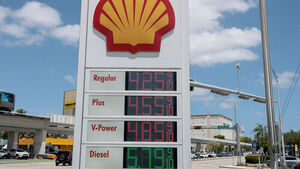 "호르무즈 역봉쇄&hellip;미국 원유 수출↑, 주유소 가격도↑"