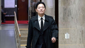 박상용, 서민석 변호사 등에 손배소 제기