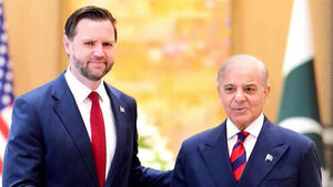 서로 '봉쇄' 카드 꺼내더니&hellip;물밑에선 "일정 비워뒀다"