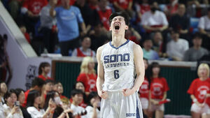 '이정현 22점' 소노, SK 꺾고 6강 PO 2연승