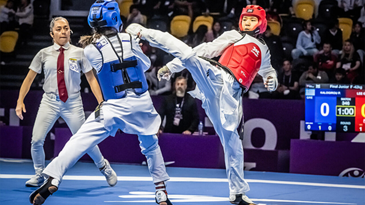 태권도 42kg급 이근미, '유소년 2연패' 이어 청소년 무대서도 세계 제패