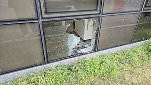 아이들 다니는데&hellip;도심 곳곳서 들이받아 '와장창'