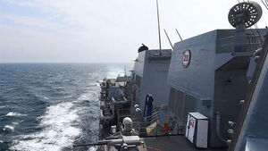 "첫 24시간, 봉쇄 뚫은 이란 선박 없다"&hellip;줄줄이 회항