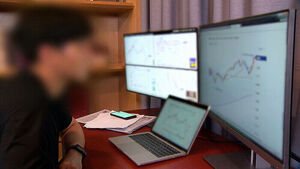 [친절한 경제] 빅테크 줄이고 성장기업으로&hellip;'수익률 10배' 성과