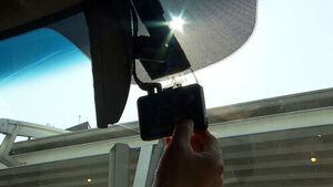 "돈뭉치 못 봤다"더니&hellip;블랙박스 속 '스르륵' 걸렸다