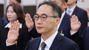 이원석 전 총장, '조작기소 국정조사'에 "명확하게 재판 관여 목적"