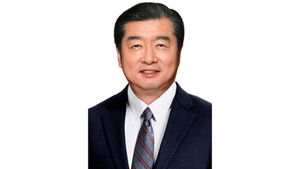 "구속되면 가맹점에 피해"&hellip;검찰, '직원 성폭행 시도' 김용만 김가네 대표 징역 3년 구형