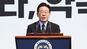 이 대통령, 세월호 참사에 "무거운 책임 통감&hellip;잊지 않을 것"