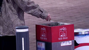 삼삼오오 모여 '뻐끔'&hellip;'흡연 성지' 된 홍대 거리