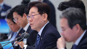 이 대통령 "한국 선박 홍해 통과 기쁜 소식&hellip;원팀으로 이룬 값진 성과"