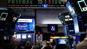 기막힌 타이밍에 매도&hellip;1조 원대 '수상한 거래'