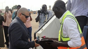 미, 불법체류자 제3국 아프리카로 잇단 추방&hellip;"인권 무시 거래"