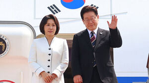 이 대통령, 5박 6일 인도&middot;베트남 순방 위해 출국