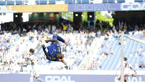 말컹 2골 1도움&hellip;울산 광주에 '5-1' 대승 '선두 추격'