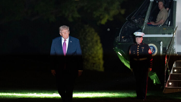 "미 장교 실종에 몇 시간 고함&hellip;'트럼프 허세' 뒤 두려움 있다"