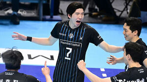 프로배구 FA 최대어 허수봉, 원소속팀 현대캐피탈과 계약