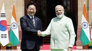 한-인도 정상회담&hellip;CEPA 개선&middot;방산협력 논의