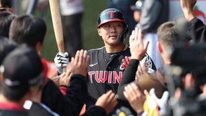 프로야구 LG, 거포 기대주 이재원 말소&hellip;12경기 타율 6푼 3리