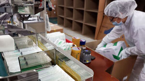 정부 "주사기 350만 대 추가 생산"&hellip;치료재료 수가 2% 인상