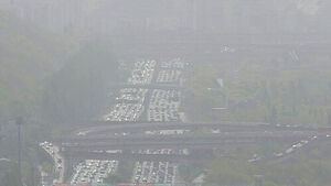 뿌옇게 뒤덮인 한반도&hellip;황사에 기습 추위까지