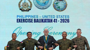 미&middot;필리핀, 남중국해&middot;타이완해협 주변서 중국 겨냥 대규모 연합훈련