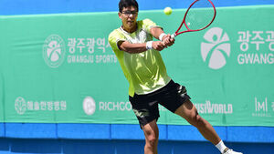 정현&middot;권순우, 남자테니스 챌린저 광주오픈 16강 진출