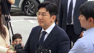 [이슈픽] 방시혁 구속 기로&hellip;1,900억대 부당이득 혐의