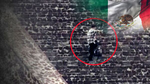 "저 남자 뭐야" 계단 오르다 돌변&hellip;유명 관광지서 14명 사상 