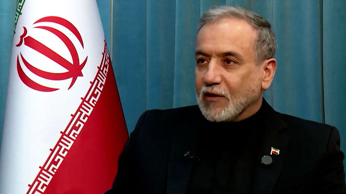 Iranian Foreign Minister: U.S. Forces Near Iran Face Risks of Accidents and Conflict; Withdrawal Is the Best Solution