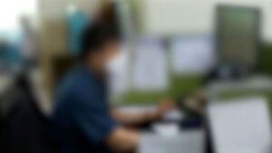 "화장실 허락받고 가" 직원들 신고&hellip;강남경찰서 무슨 일