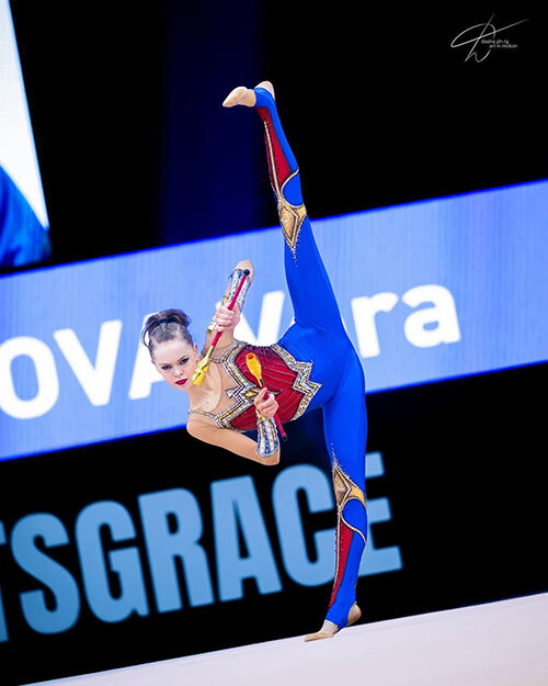 키프로스 리듬체조 '신성' 베라 투골루코바