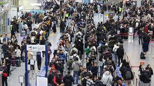 실탄 들고도 '통과'&hellip;"못 찾은 우리 탓?" 현장 하소연