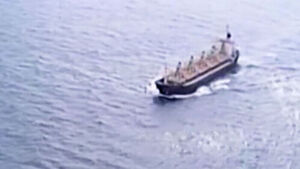 이란 강경매체 "호르무즈, 원유뿐 아니라 인터넷 동맥"