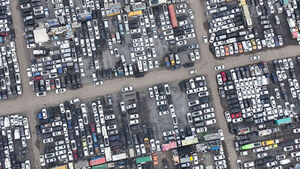 중고차 단지 다시 가봤더니&hellip;검은 먼지 속 '빼곡'